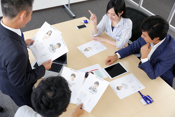 タレントスカウト募集